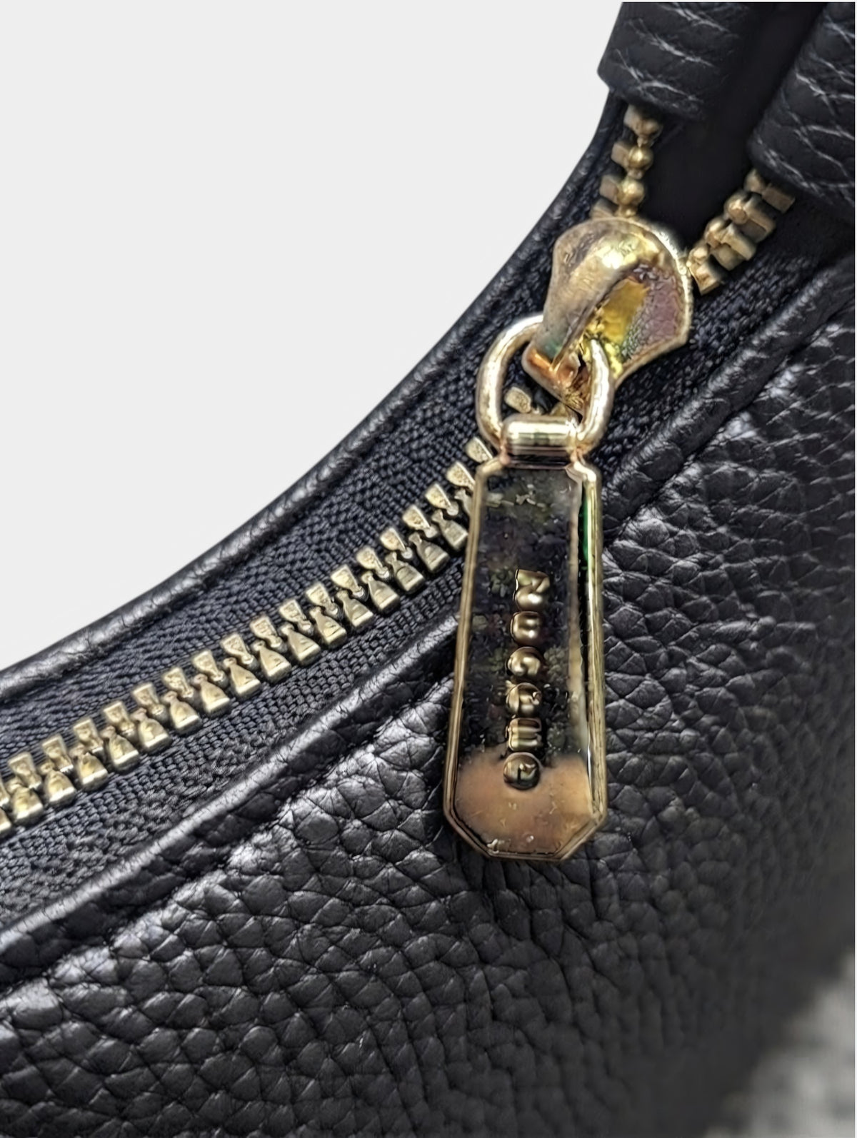 Pebbled Shoulder Bag – product view 7