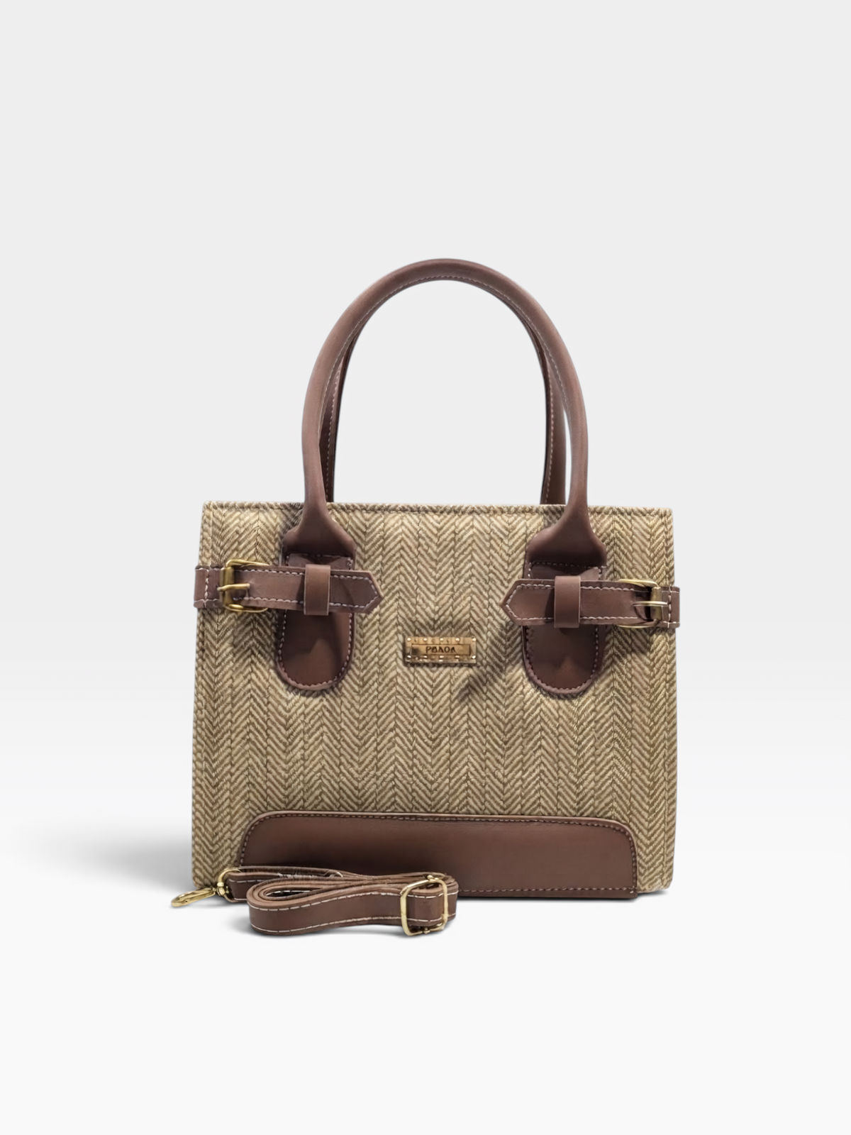 Heritage Buckle Carry – product view 1
