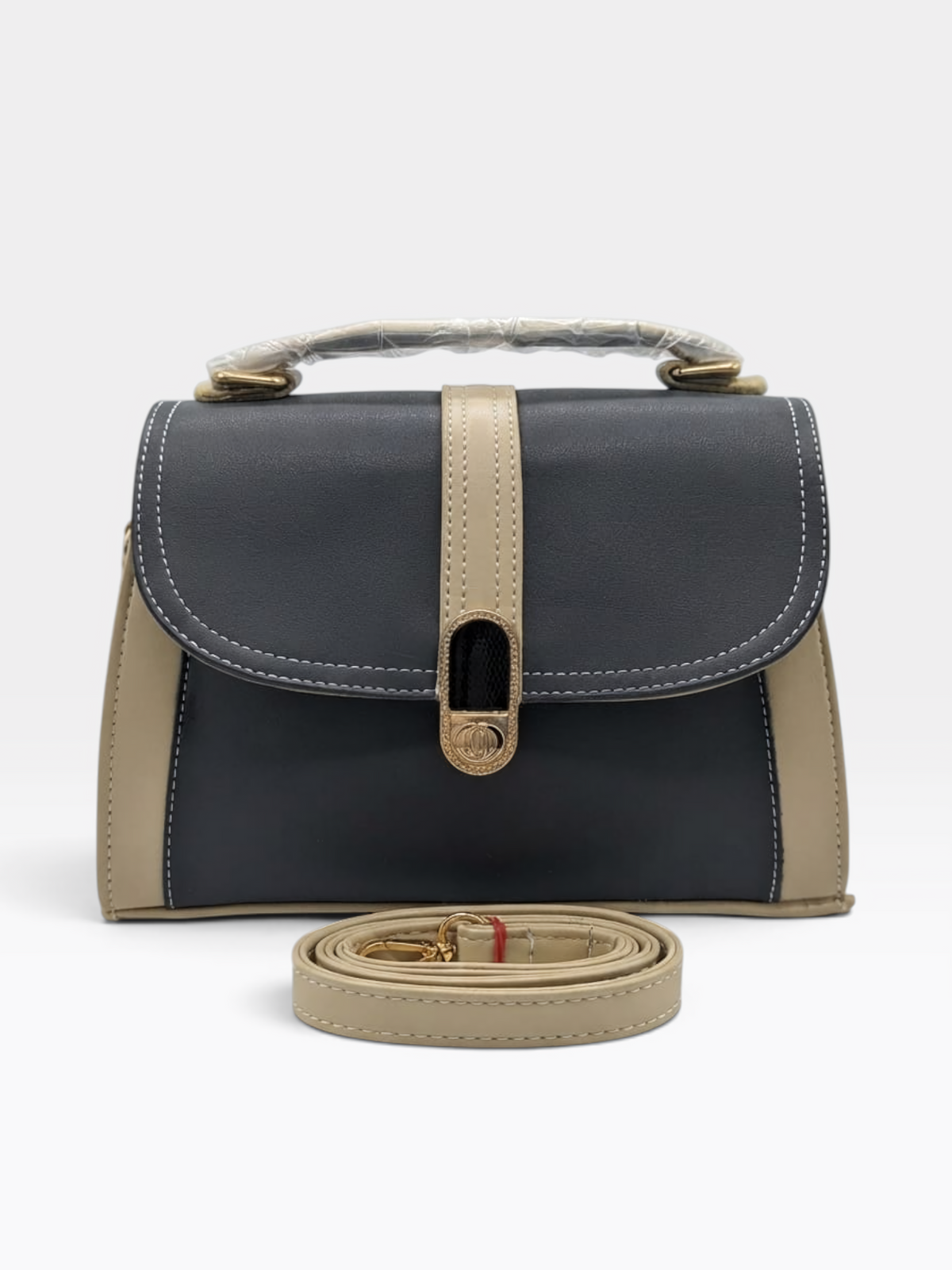 Contrast Lock Carry – product view 11