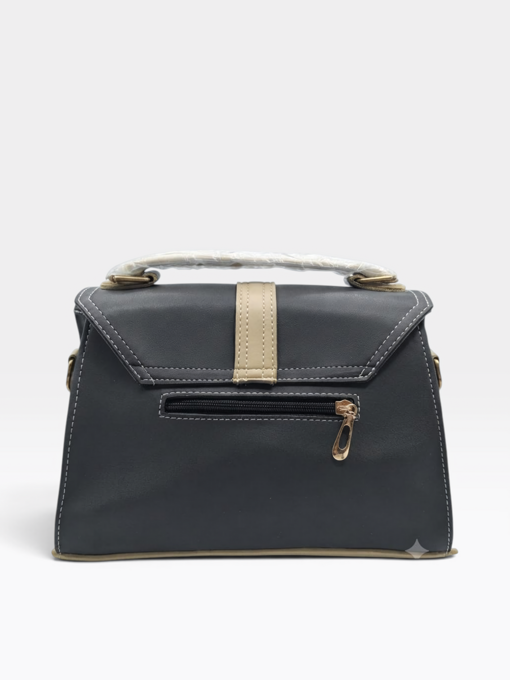 Contrast Lock Carry – product view 12